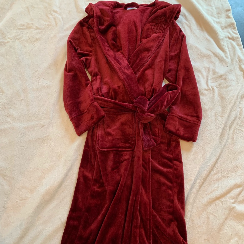 Nwot plush fleece robe